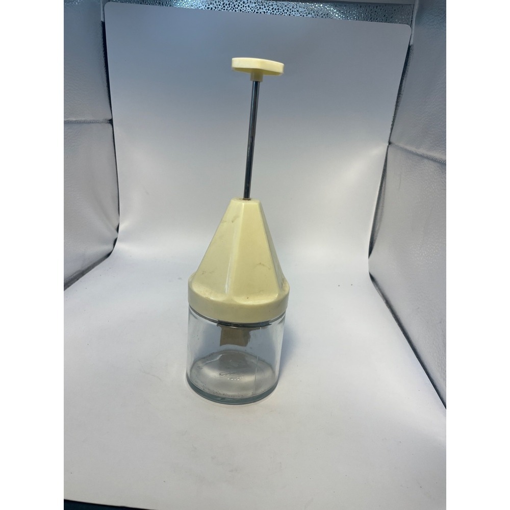 Vintage Gemco Mod Yellow Food Nut Chopper‎ Stainless Steel Blades Glass Jar